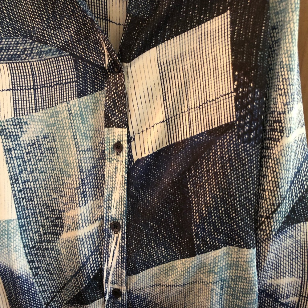 Blouse - Picture 4 of 4